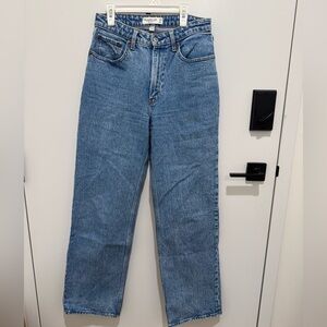 Abercrombie & Fitch high rise ‘90s relaxed jeans